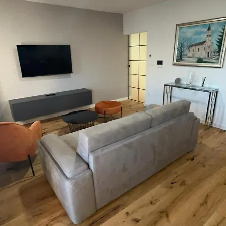 Eva Apartment